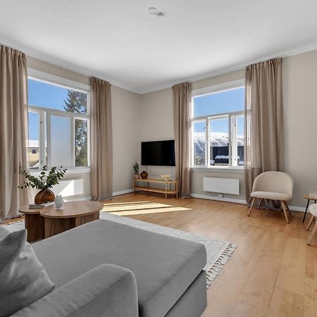Amazing Tromso City Apartment With Free Parking And Lovely City Views! Экстерьер фото